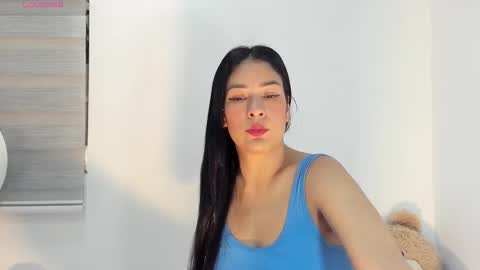 Laura online show from 15, 11, 2025