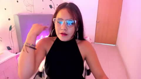 bella_jadee online show from 4, 3, 2026