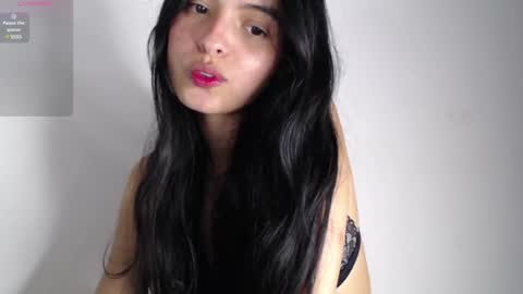   online show from 30, 1, 2025