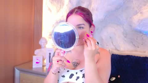  BELLA  online show from 19, 5, 2026
