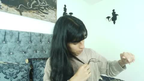 Snapshot of bella_poisonous chatting on 23, 5, 2026 Bella online show from 23, 5, 2026