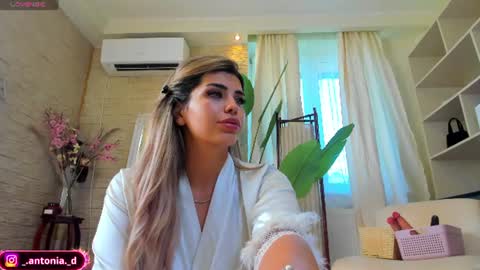 bella_posh online show from 1, 8, 2026