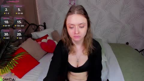 Snapshot of bella_ramsi chatting on 16, 3, 2026 Linda Bella online show from 16, 3, 2026