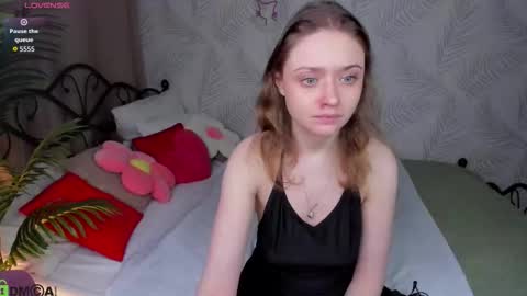 Snapshot of bella_ramsi chatting on 22, 3, 2026 Linda Bella online show from 22, 3, 2026