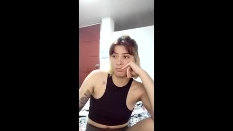 bella_thorne1999 online show from 7, 5, 2026