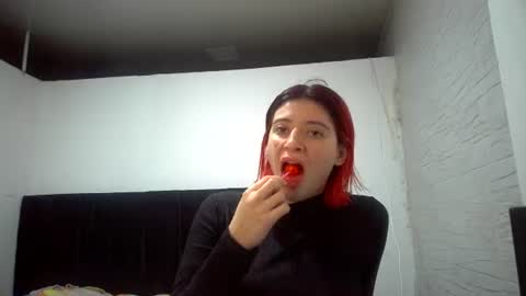 bella_thorne1999 online show from 4, 7, 2026