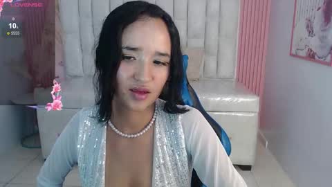 Bella online show from 24, 10, 2025