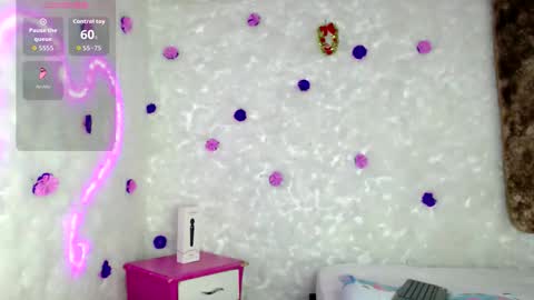 Snapshot of bella_warzon chatting on 23, 2, 2026 bella_warzon online show from 23, 2, 2026