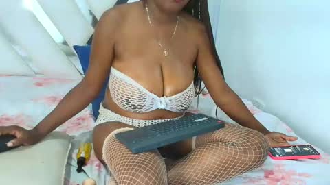 BELLA online show from 26, 11, 2025