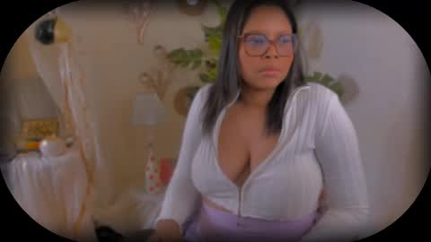 Bellah Blakes-Sarah Scrumptious Lee online show from 10, 3, 2025