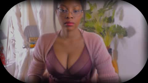 Bellah Blakes-Sarah Scrumptious Lee online show from 14, 9, 2025