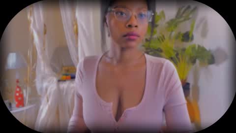 Bellah Blakes-Sarah Scrumptious Lee online show from 12, 11, 2025