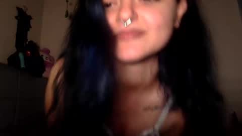 Snapshot of bellablue222 chatting on 4, 2, 2025 bellablue online show from 4, 2, 2025