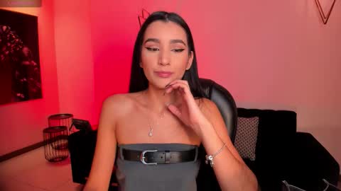  Bella C  online show from 11, 11, 2025