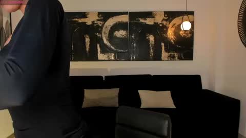  Bella C  online show from 18, 3, 2026