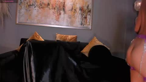  Bella C  online show from 30, 4, 2026