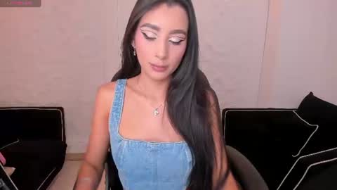  Bella C  online show from 21, 6, 2026