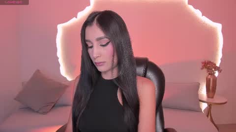  Bella C  online show from 16, 7, 2026