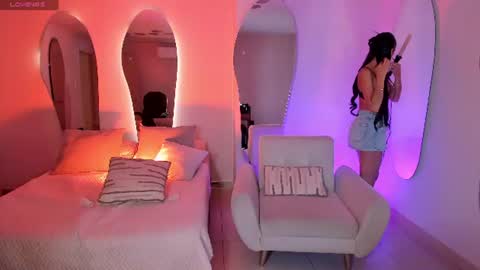  Bella C  online show from 23, 7, 2026