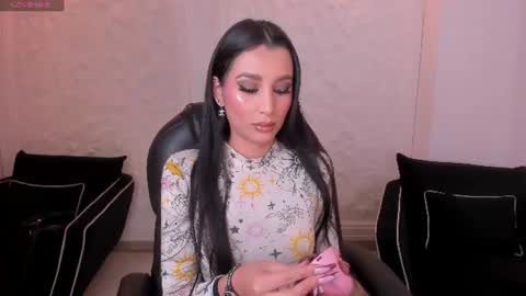  Bella C  online show from 5, 8, 2026