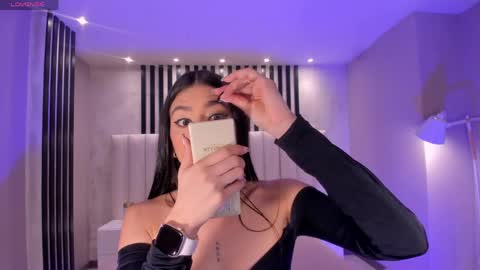 Bella online show from 30, 4, 2026