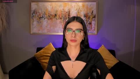 Bella online show from 7, 5, 2026