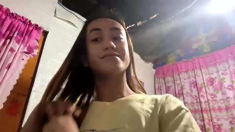 IM BELLA online show from 25, 4, 2026