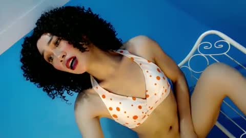 Snapshot of bellafucks1 chatting on 7, 2, 2025 Bella rowt online show from 7, 2, 2025