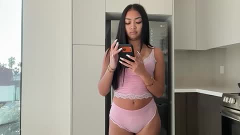 Bella online show from 2, 4, 2026