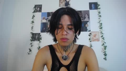 Snapshot of bellamy0955 chatting on 2, 4, 2026 bellamy0955 online show from 2, 4, 2026