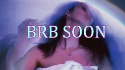 bellaparker_ online show from 18, 12, 2025