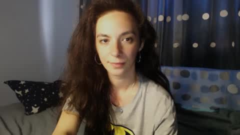bellaqueen0701 online show from 7, 2, 2025