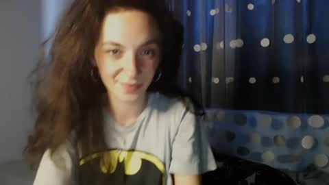 bellaqueen0701 online show from 7, 2, 2025