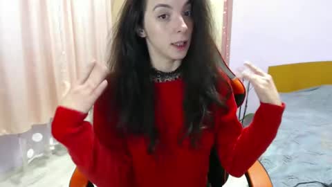 bellaqueen0701 online show from 18, 2, 2025