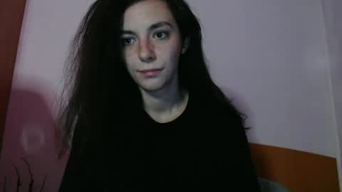 bellaqueen0701 online show from 18, 2, 2025