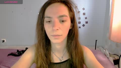 bellaqueen0701 online show from 23, 11, 2025