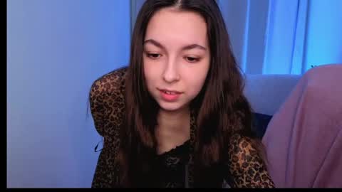 Bella online show from 30, 4, 2026
