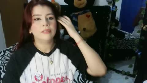 Snapshot of bellatrix_colen chatting on 8, 11, 2025 Aleja online show from 8, 11, 2025