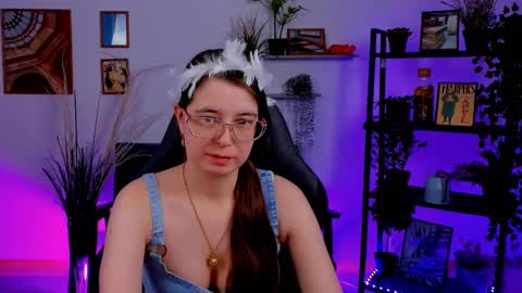 Bella. Ntmu online show from 1, 2, 2025