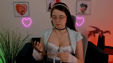 Bella. Ntmu online show from 4, 2, 2025