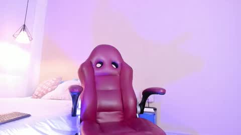 Snapshot of bellawild_ chatting on 16, 3, 2026 Bella Wild online show from 16, 3, 2026