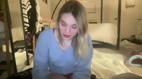 Bella 3 online show from 13, 3, 2026