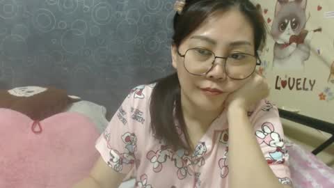 Bella online show from 8, 1, 2025