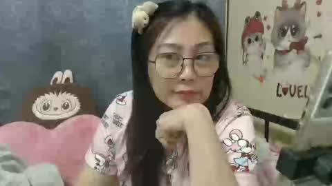 Bella online show from 12, 1, 2025