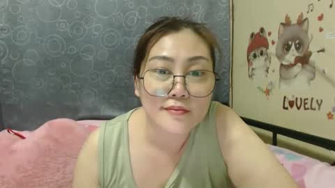 Bella online show from 10, 3, 2025