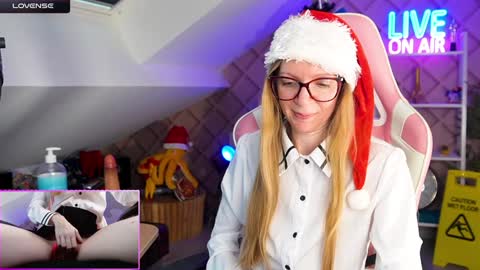 Snapshot of belle_alice chatting on 11, 12, 2024 Alice online show from 11, 12, 2024