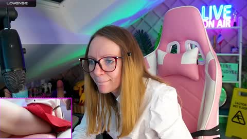 Snapshot of belle_alice chatting on 20, 2, 2025 Alice online show from 20, 2, 2025