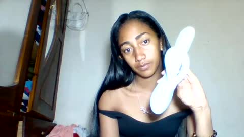 Snapshot of belle_annah chatting on 26, 7, 2026 belle_annah online show from 26, 7, 2026