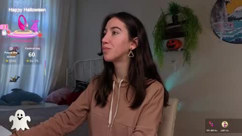 Bella online show from 4, 11, 2025