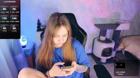 Your Annabelle Wolf  online show from 12, 1, 2025